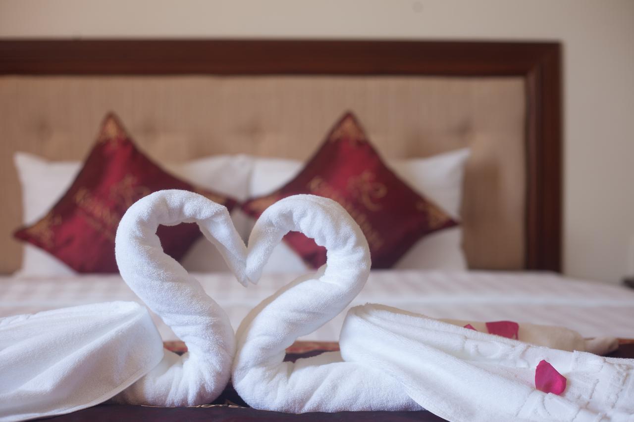 Khanh Linh Hotel Плейку Экстерьер фото
