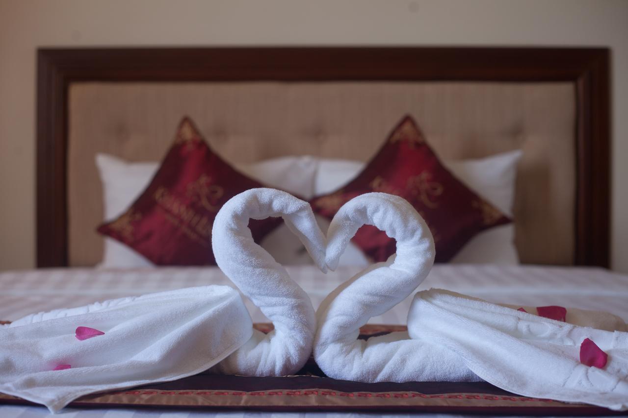Khanh Linh Hotel Плейку Экстерьер фото